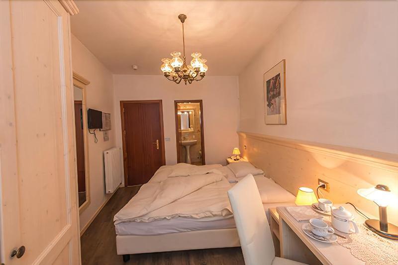Albergo Antica Rosa Levico Terme Zewnętrze zdjęcie