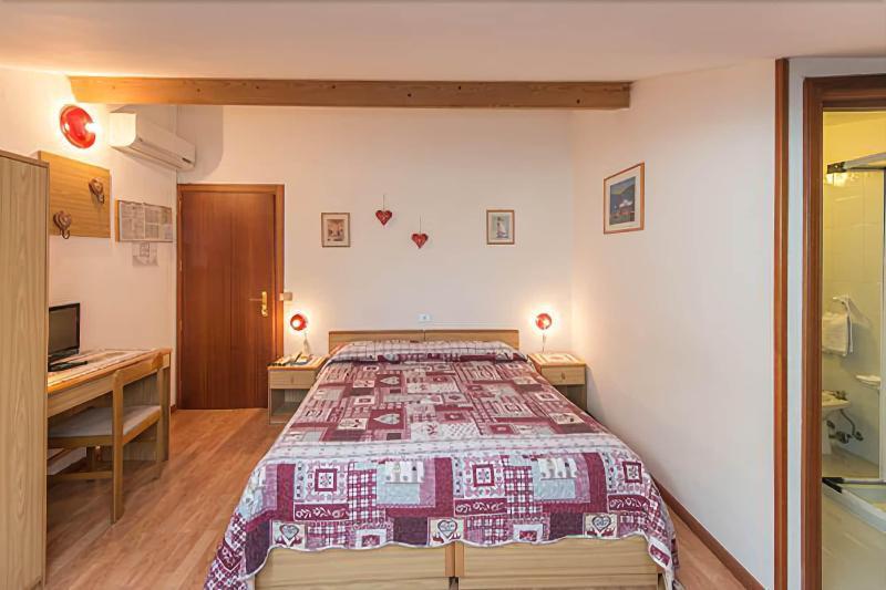 Albergo Antica Rosa Levico Terme Zewnętrze zdjęcie
