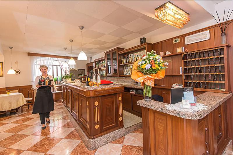 Albergo Antica Rosa Levico Terme Zewnętrze zdjęcie