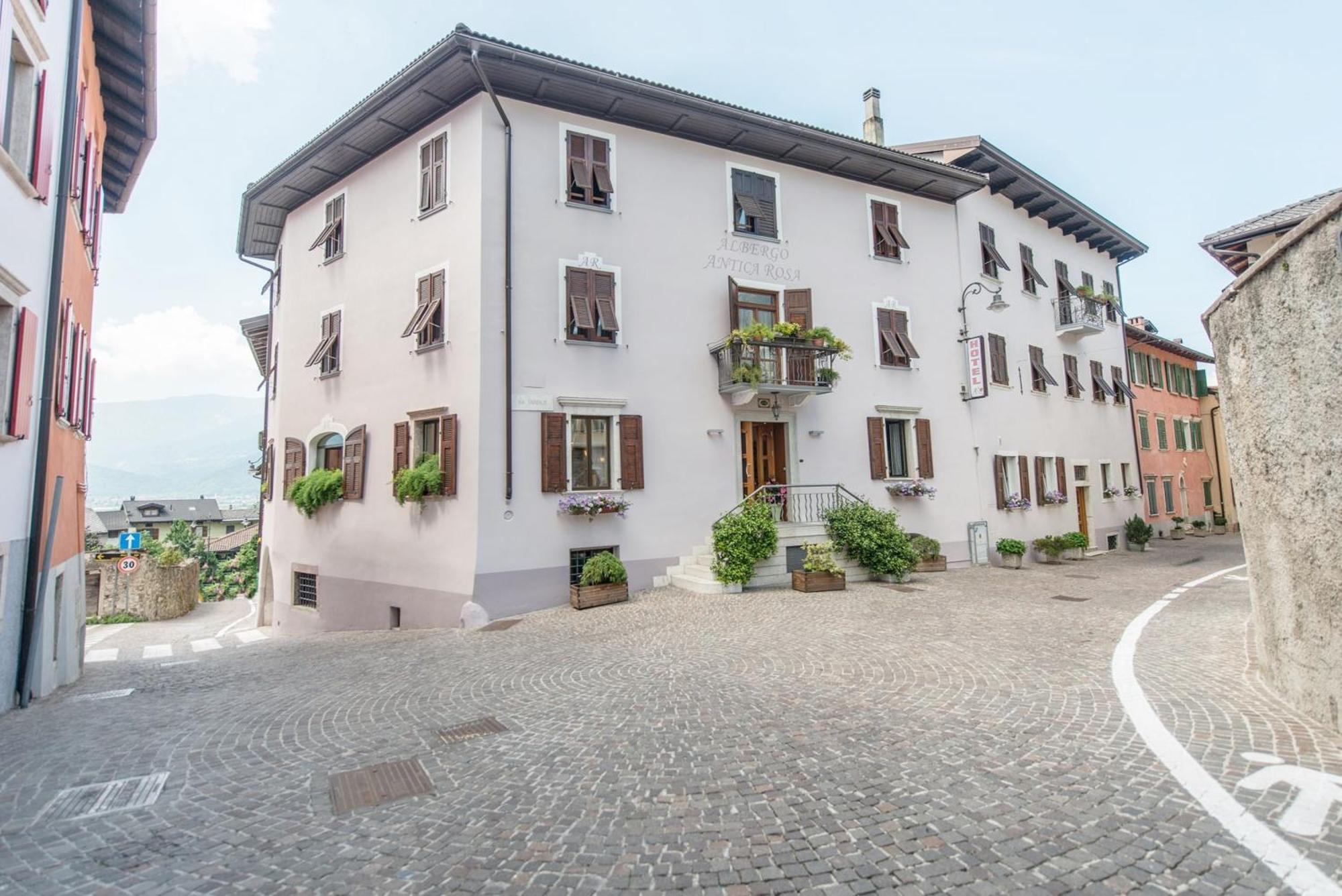 Albergo Antica Rosa Levico Terme Zewnętrze zdjęcie